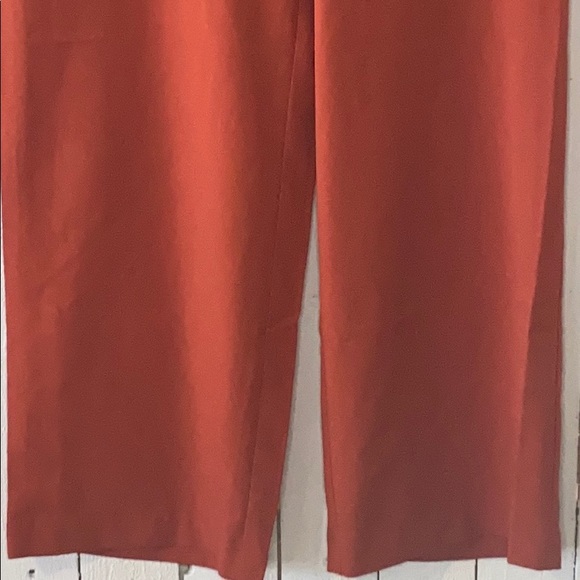 Petite Solid Grommet Waist Pants - Picture 6 of 13